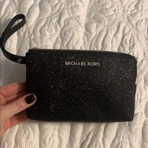 Michael kors wristlet